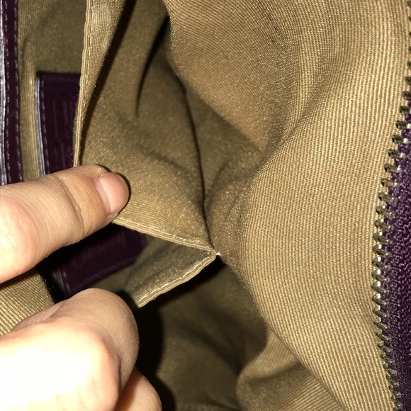 Coach bag with metal coach tag - Picture 8 of 8